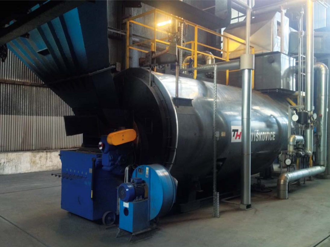 Automatic firetube cylindrical boilers for solid fuel combustion TH